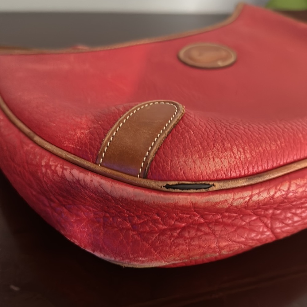 Vintage Dooney & Bourke red purse! - Picture 6 of 15